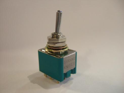 KNITTER STA306D - Vipukytkin 3XON-ON (9 pin). 3A/250VAC