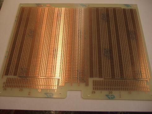 PCB/KOEKYTKENTÄLEVY model:P5640 - 215X170 mm, rasteri 2.5mm. Lasikuitua