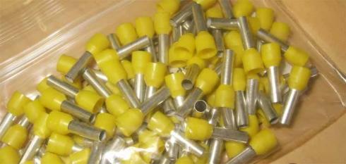 PÄÄTEHOLKIT-TYCO -1 - KELTAINEN MAX 6mm²/pituus 12mm 100 KPL