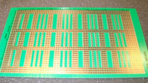 NO:104-IC RASTERI - REIKÄPIIRILEVY 100*160mm IC-PISTE/LIUSKARASTERI