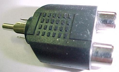 AA648 - RCA PLUG TO DOUBLE RCA JACK