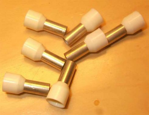 Pääteholkit 4mm²/pituus 10mm - eristetty 500kpl