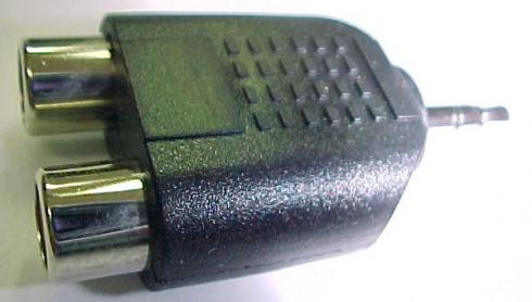 11604 - 3,5mm STEREO PLUG TO DOUBLE RCA JACK