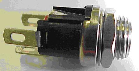 11136 DC runko 2.5/5.5 mm - DC-runko mutterikiinnityksellä