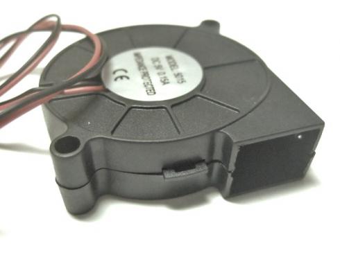 DC BLOWER 5015/5V - Tuuletin, 5 DCV /0,15A. Mitat n. 50x15mm
