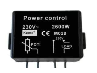 M028 - Tehonsäädin 230V~/ max 2600VA. TARJOUSHINTA ( Norm. 25e ).