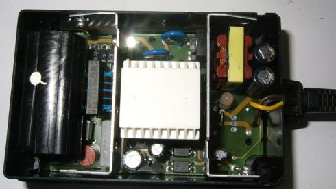 Friwo3.3 - PCNC-HAKKURIVIRTALÄHDE110VAC..240VAC/ 24VDC 1.4Amp