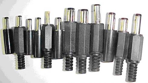 DCP2.5 2.5/5.5mm - DC-pistoke juotoskorvakkeilla