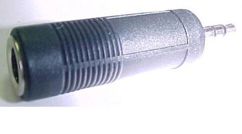 AA630 - 3,5mm STEREO PLUG TO 6,3mm STEREO JACK