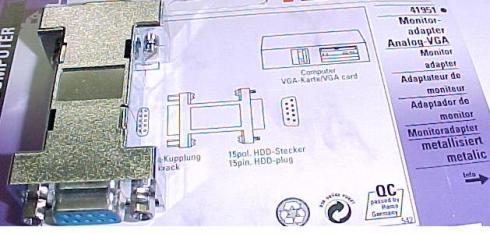 46 - Monitoradapter analog-vga d9 naaras/d15 uros