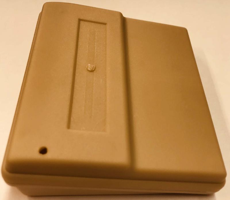 G005 - Viistokotelo. Mitat n. 90x95x40x-20mm