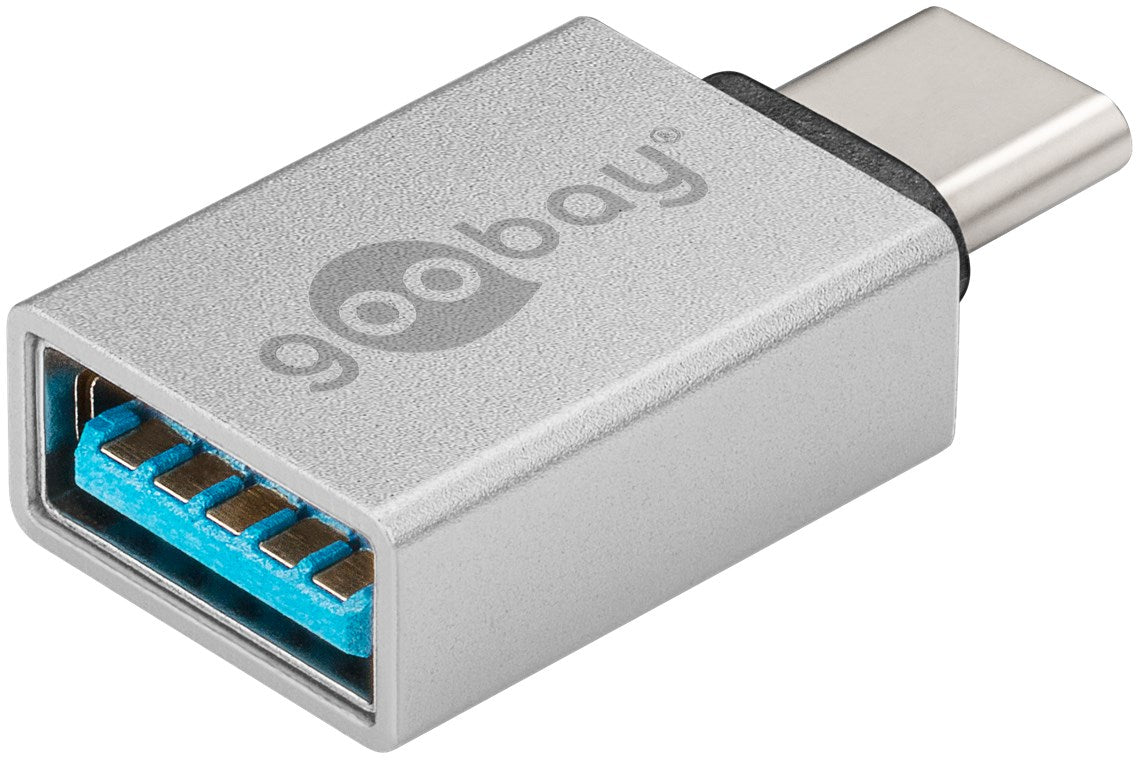 USB-A to USB-C adapteri